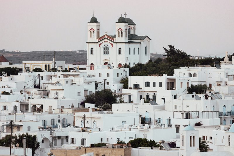 Paros